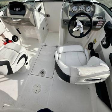 2015 Chaparral h2o 210 sport