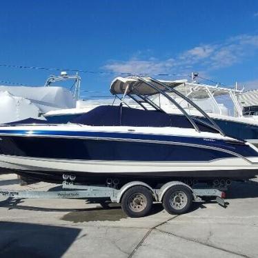 2005 Formula 240 bowrider