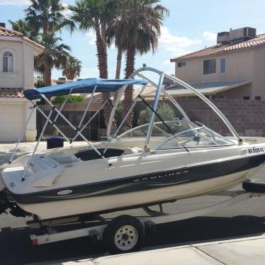 2002 Bayliner 17ft boat