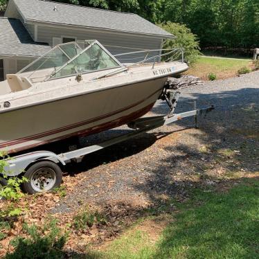 1990 Wellcraft 20ft boat