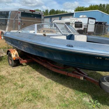 1980 Baja 19ft boat