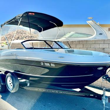 2016 Bayliner vr5 bowrider io