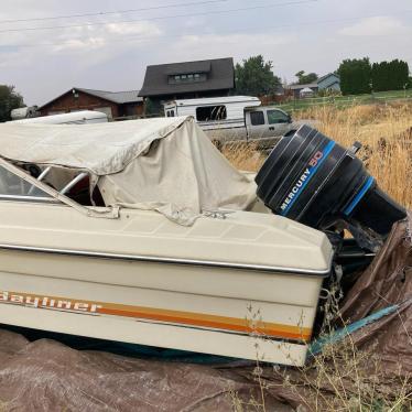 1981 Bayliner 15ft boat