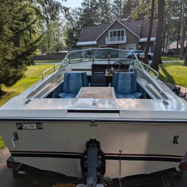 1974 Sea Ray 17ft boat