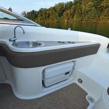 2013 Sea Ray 240sundeck