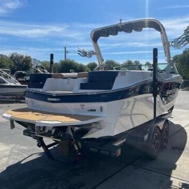 2024 Mastercraft xt24