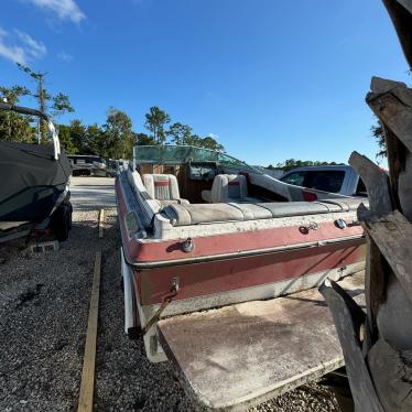 1986 Sea Ray 21ft boat