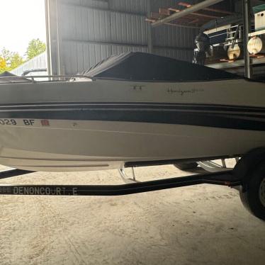 2001 Four Winns 190hp