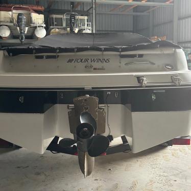 2001 Four Winns 190hp