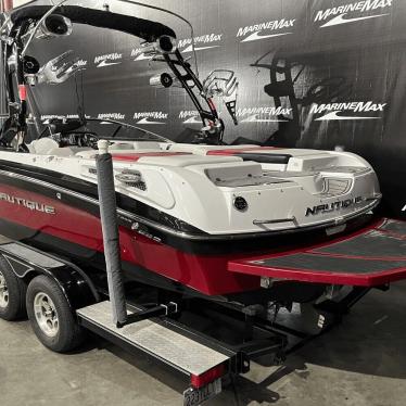 2011 Nautique superairnautique230