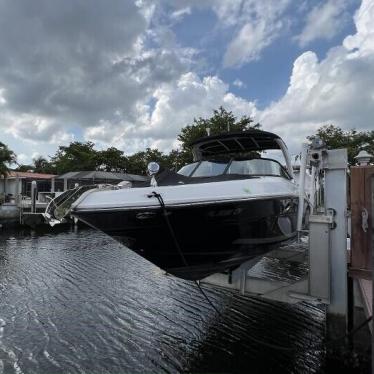 2011 Sea Ray 300 slx