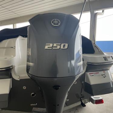 2022 Hurricane sundeck2200dc