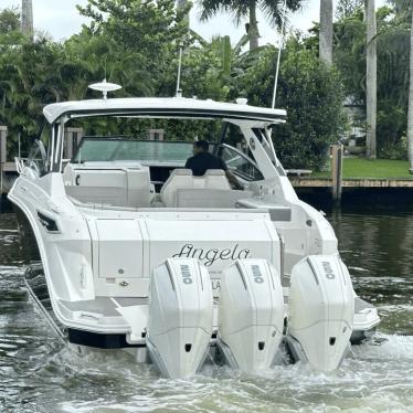 2023 Sea Ray sundancer320outboard