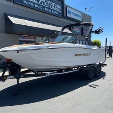 2024 Mastercraft xt23