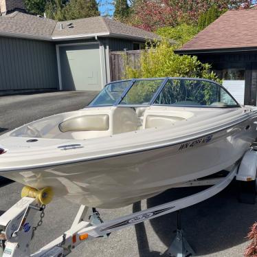 2005 Sea Ray 185 sport