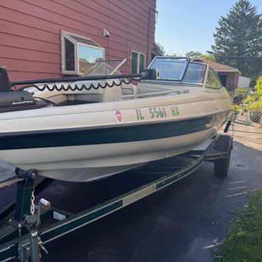 1997 Chaparral 17ft boat