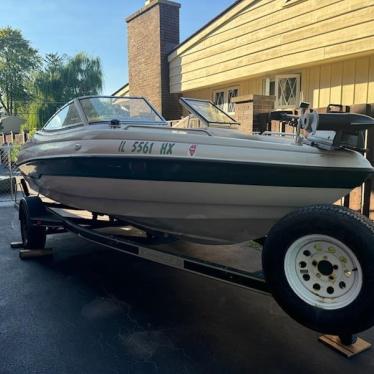 1997 Chaparral 17ft boat