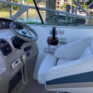 1999 Chaparral signature 260