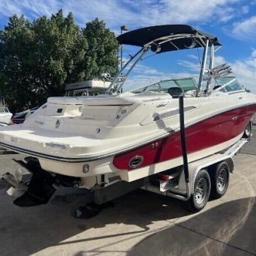 2007 Sea Ray 250 slx