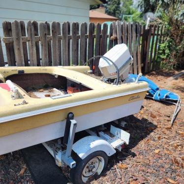 1965 Crownline 15ft boat