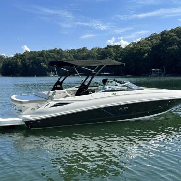 2013 Sea Ray 240sundeck