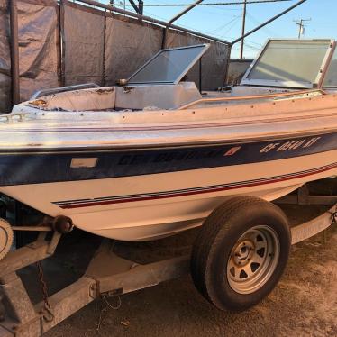 1993 Bayliner 18ft boat