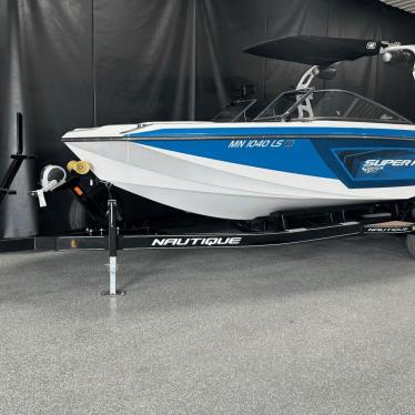 2018 Nautique gs24