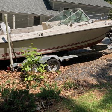 1990 Wellcraft 20ft boat