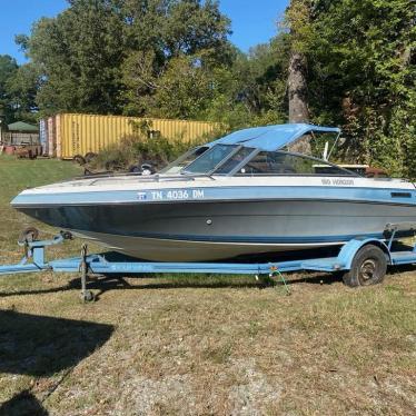 1990 Four Winns 18ft boat