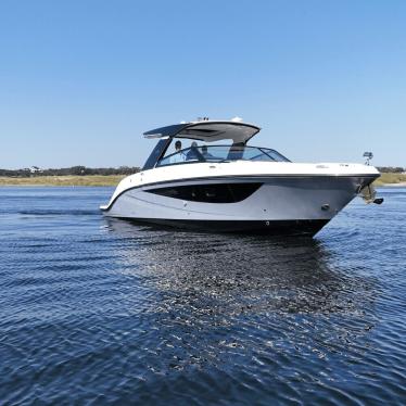 2024 Sea Ray 400slx