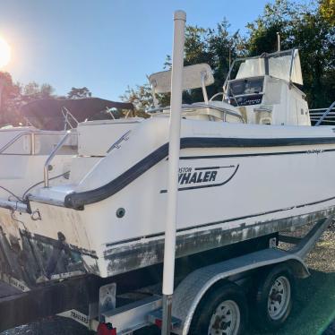 2001 Boston Whaler