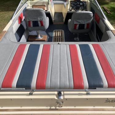 1987 Stingray 19ft boat