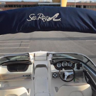 2012 Sea Ray 210 slx