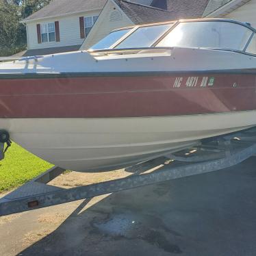 2010 Bayliner 215 br