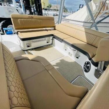 2019 Sea Ray 250 sdx