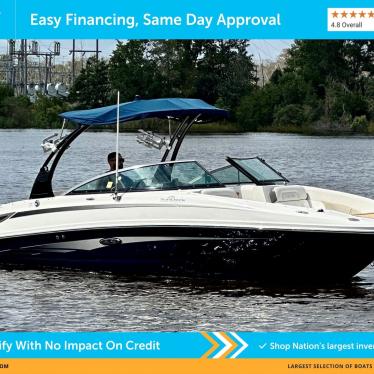 2012 Sea Ray 240 sundeck