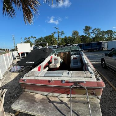 1986 Sea Ray 21ft boat