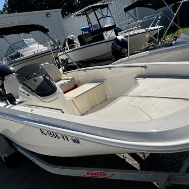 2023 Boston Whaler