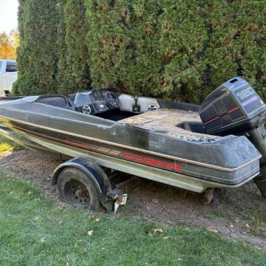 1990 Bayliner 18ft boat