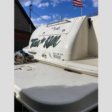 2001 Sea Ray 245 express