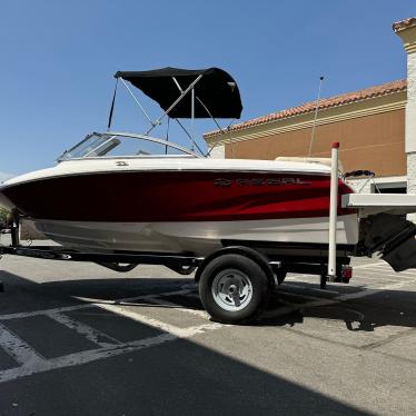 2019 Regal 1900 es bowrider