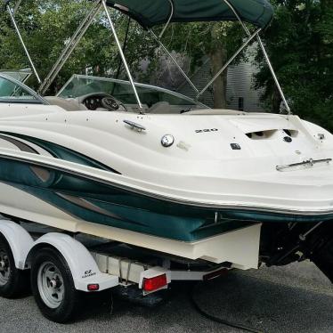 2002 Sea Ray 26ft boat