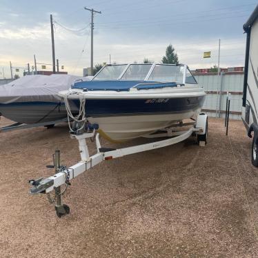 1998 Bayliner 19ft boat