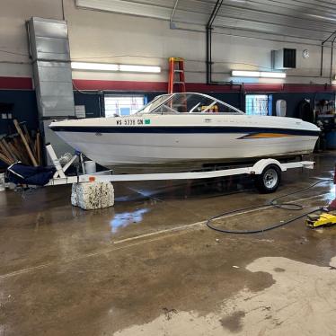 2004 Bayliner 185 br