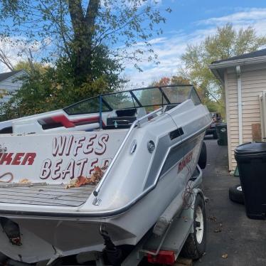 1985 Rinker 19ft boat