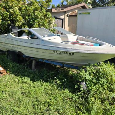 1993 Bayliner 16ft boat