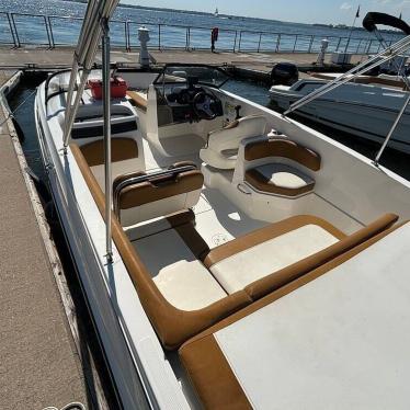 2022 Bayliner vr6 ob