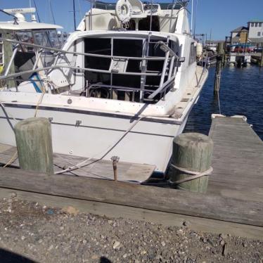 1978 Silverton 31ft boat