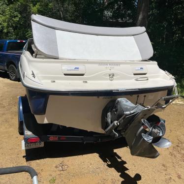 2002 Glastron 19ft boat