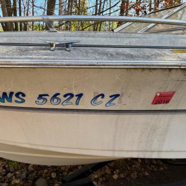 1984 Larson 16ft boat